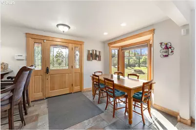 8690 Lookingglass Rd, Roseburg, OR 97471 - Photo 11