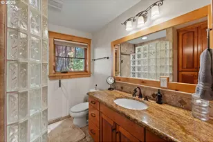 8690 Lookingglass Rd, Roseburg, OR 97471 - Photo 27