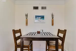 439 Almaden St, Eugene, OR 97402 - Photo 9