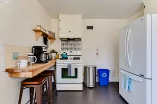 439 Almaden St, Eugene, OR 97402 - Photo 13