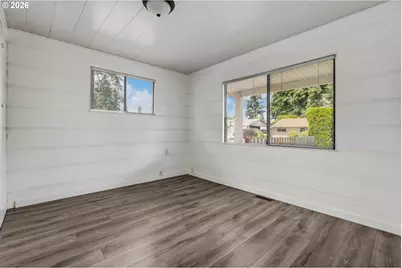8480 SE Hood St, Clackamas, OR 97015 - Photo 9