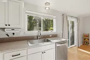 466 S Corinne Dr, Newberg, OR 97132 - Photo 13
