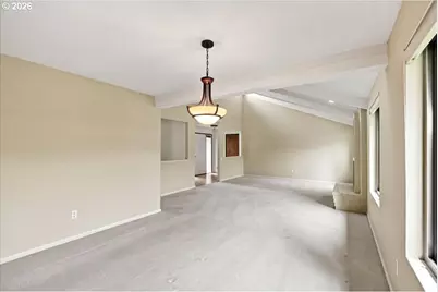 9480 SW Lakeside Dr, Portland, OR 97224 - Photo 11