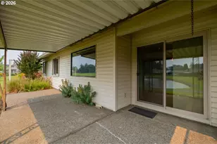 9480 SW Lakeside Dr, Portland, OR 97224 - Photo 43