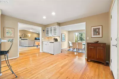 1220 Farrview Ct, West Linn, OR 97068 - Photo 15