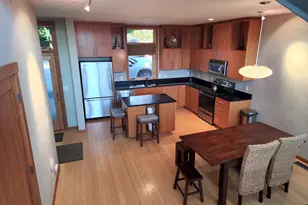 606 Cascade Ave, Hood River, OR 97031 - Photo 3