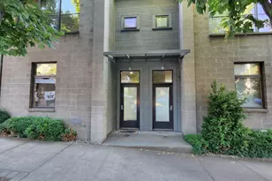 606 Cascade Ave, Hood River, OR 97031 - Photo 1