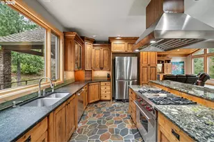 12692 Washougal River Rd, Washougal, WA 98671 - Photo 9