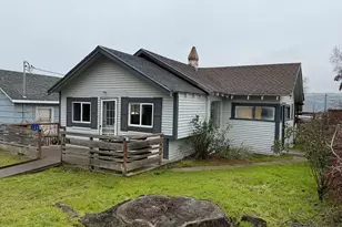 124 Main St, Wishram, WA 98673 - Photo 1