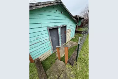 124 Main St, Wishram, WA 98673 - Photo 15