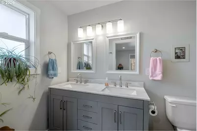 267 SE Tide Ave, Lincoln City, OR 97367 - Photo 33