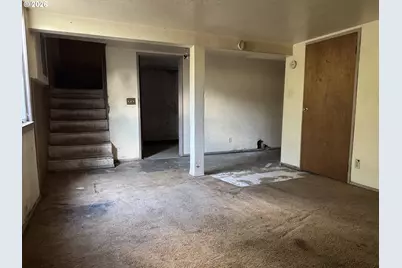 1725 NE 102nd Ave, Portland, OR 97220 - Photo 15