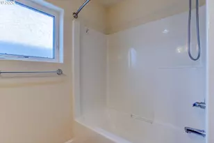 17289 SW Whitley Way, Beaverton, OR 97006 - Photo 15