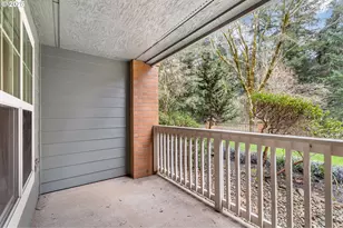 30406 SW Ruth St, Wilsonville, OR 97070 - Photo 33