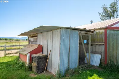30295 SW Mill Creek Rd, Sheridan, OR 97378 - Photo 43