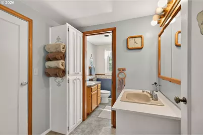 30295 SW Mill Creek Rd, Sheridan, OR 97378 - Photo 11