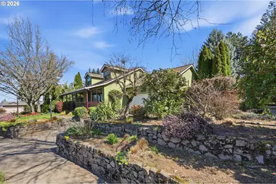 1596 NW Riverview Ave, Gresham, OR 97030 - Photo 5