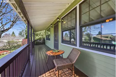 1596 NW Riverview Ave, Gresham, OR 97030 - Photo 7