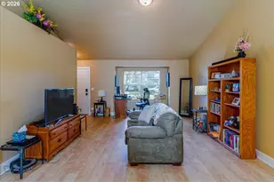 4485 Benham Ave, Salem, OR 97317 - Photo 5