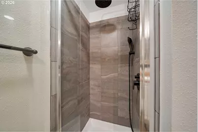 111 Cypress Ave, Garibaldi, OR 97118 - Photo 15