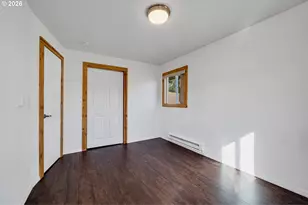 111 Cypress Ave, Garibaldi, OR 97118 - Photo 17