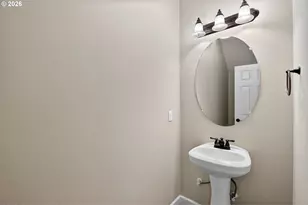 17481 SW Winona Ln, Beaverton, OR 97078 - Photo 11