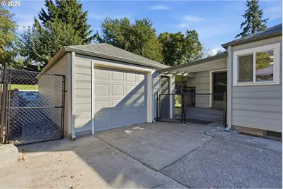 2915 Kauffman Ave, Vancouver, WA 98660 - Photo 3