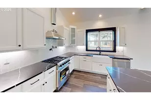 1229 Lighthouse Ln, Brookings, OR 97415 - Photo 15