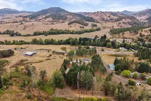 4812 Buckhorn Rd, Roseburg, OR 97470 - Photo 37