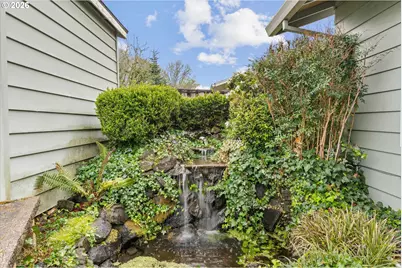 668 NE 21st Ave, Hillsboro, OR 97124 - Photo 29