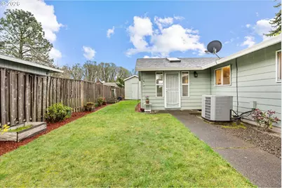 668 NE 21st Ave, Hillsboro, OR 97124 - Photo 33