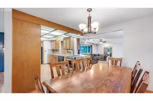 880 Hillview Dr, Lebanon, OR 97355 - Photo 17