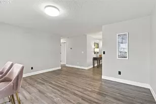 1424 SW 209th Ave, Beaverton, OR 97003 - Photo 13
