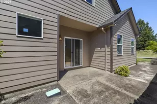 1703 Webb Lake Dr, Silverton, OR 97381 - Photo 43