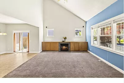 1703 Webb Lake Dr, Silverton, OR 97381 - Photo 7