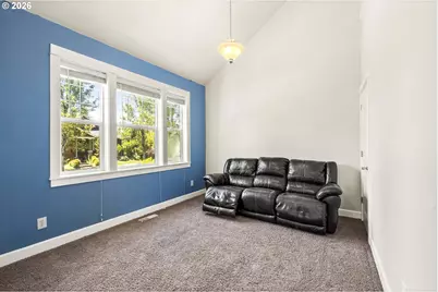 1703 Webb Lake Dr, Silverton, OR 97381 - Photo 9