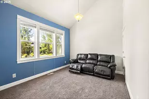 1703 Webb Lake Dr, Silverton, OR 97381 - Photo 9