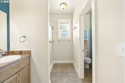 1703 Webb Lake Dr, Silverton, OR 97381 - Photo 21