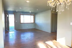 617 Hartke Loop, Oregon City, OR 97045 - Photo 5