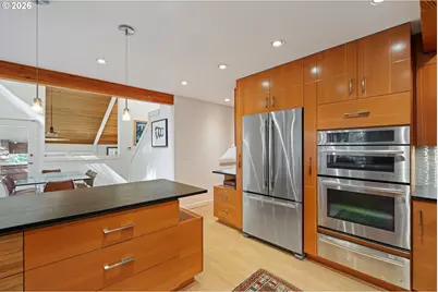 3107 SW Nottingham Dr, Portland, OR 97201 - Photo 19