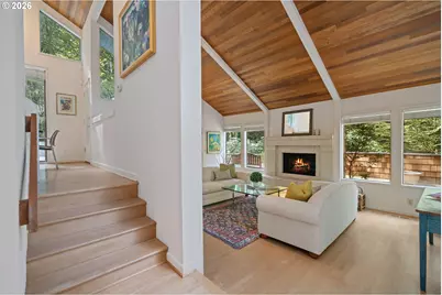 3107 SW Nottingham Dr, Portland, OR 97201 - Photo 7