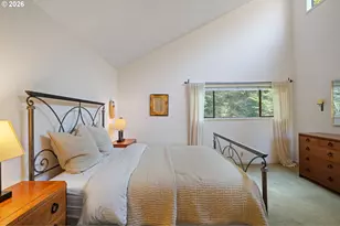 3107 SW Nottingham Dr, Portland, OR 97201 - Photo 35