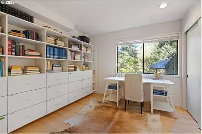 3107 SW Nottingham Dr, Portland, OR 97201 - Photo 25