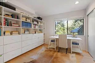 3107 SW Nottingham Dr, Portland, OR 97201 - Photo 25