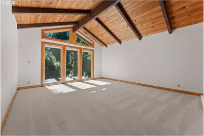 3868 SE Pine St, Hillsboro, OR 97123 - Photo 5