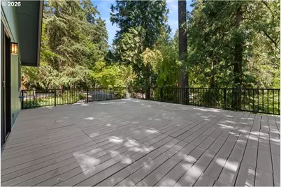 3868 SE Pine St, Hillsboro, OR 97123 - Photo 17