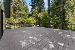 3868 SE Pine St, Hillsboro, OR 97123 - Photo 17