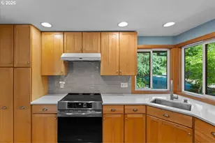 3868 SE Pine St, Hillsboro, OR 97123 - Photo 13