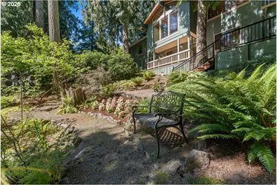 3868 SE Pine St, Hillsboro, OR 97123 - Photo 41
