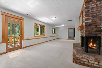 3868 SE Pine St, Hillsboro, OR 97123 - Photo 25